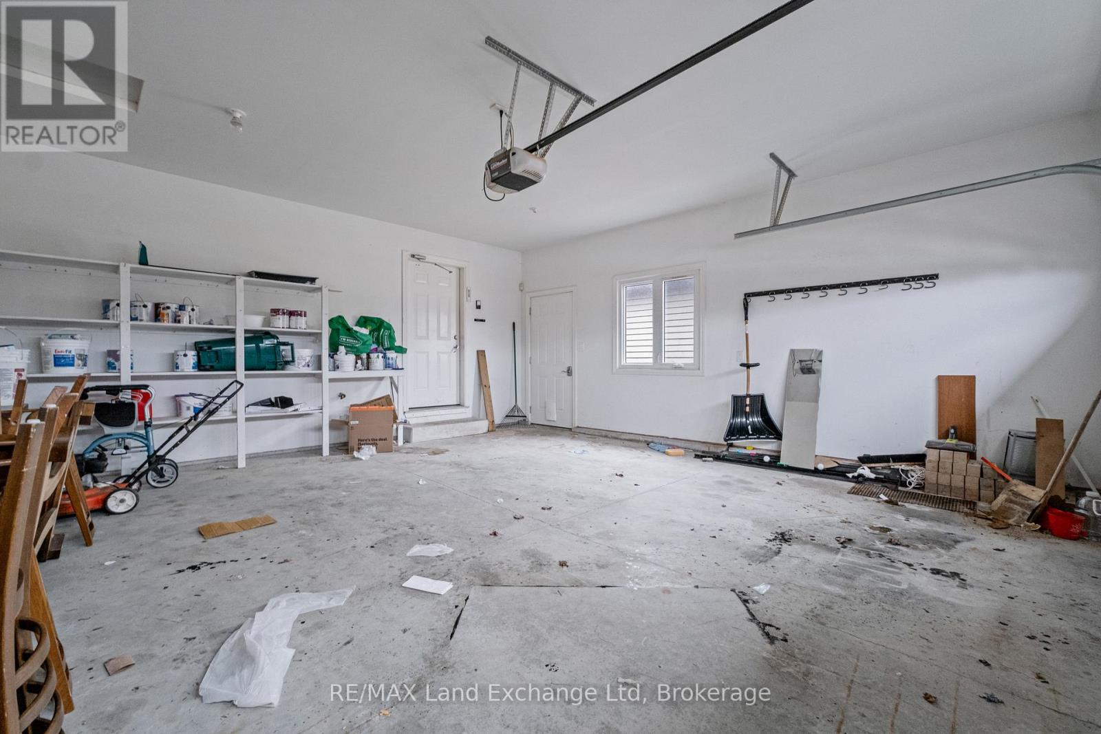 401 CARLING TERRACE - 44