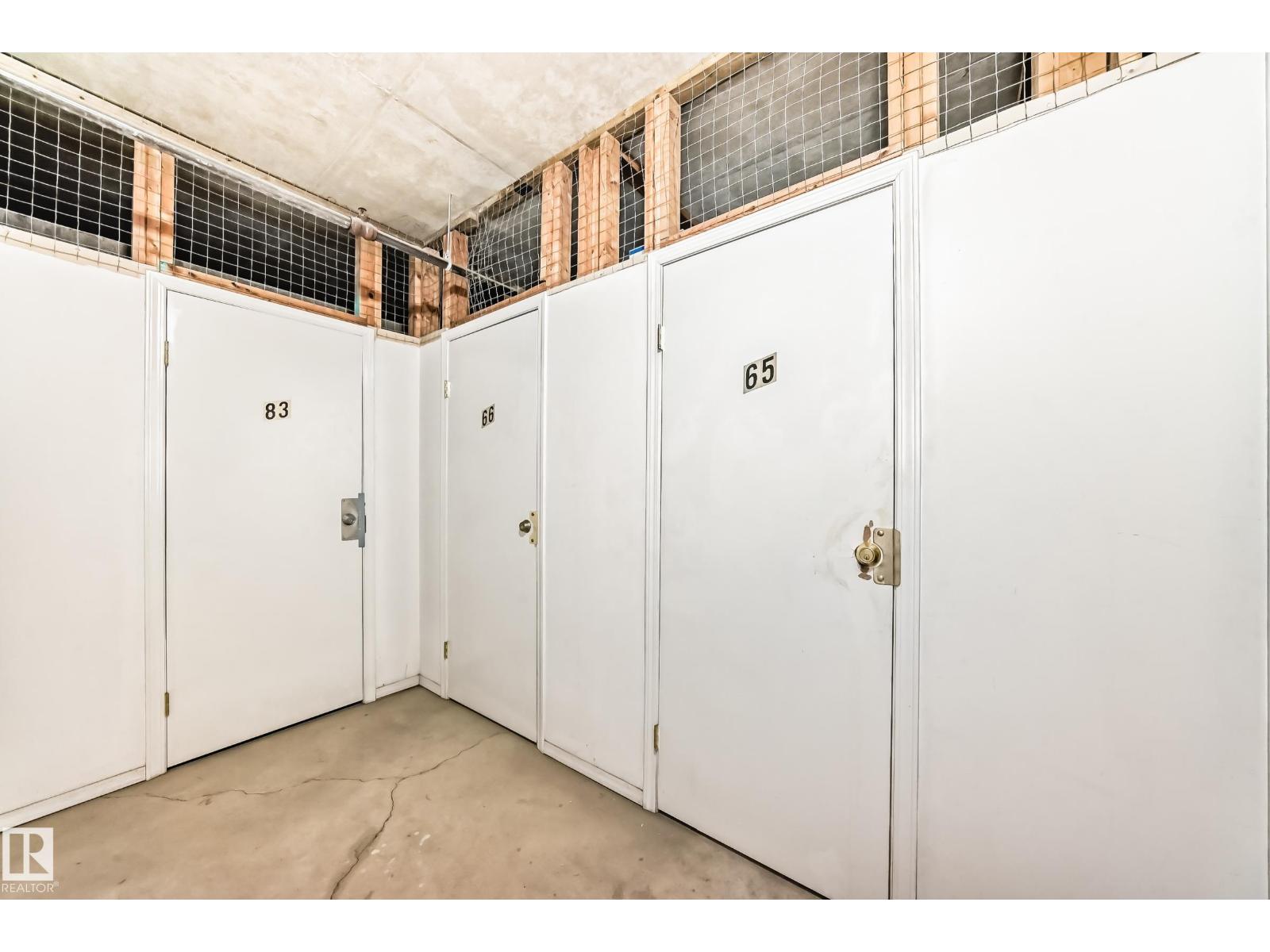 #304 17150 94A AV NW - 45