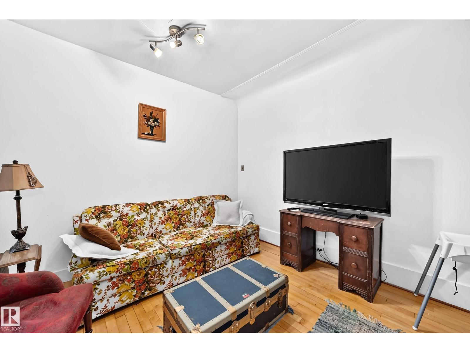 8630 108A ST NW - 13