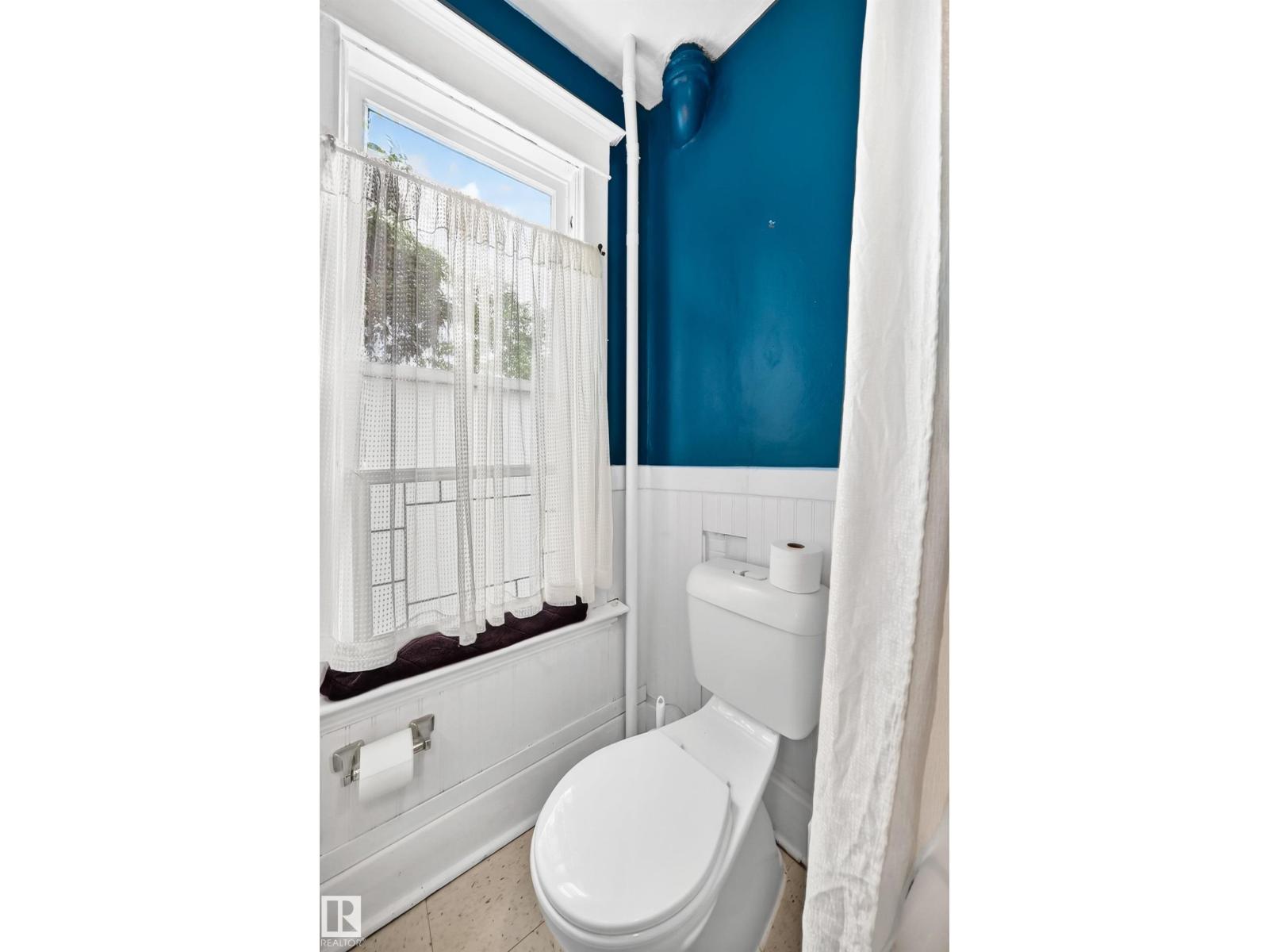 8630 108A ST NW - 39