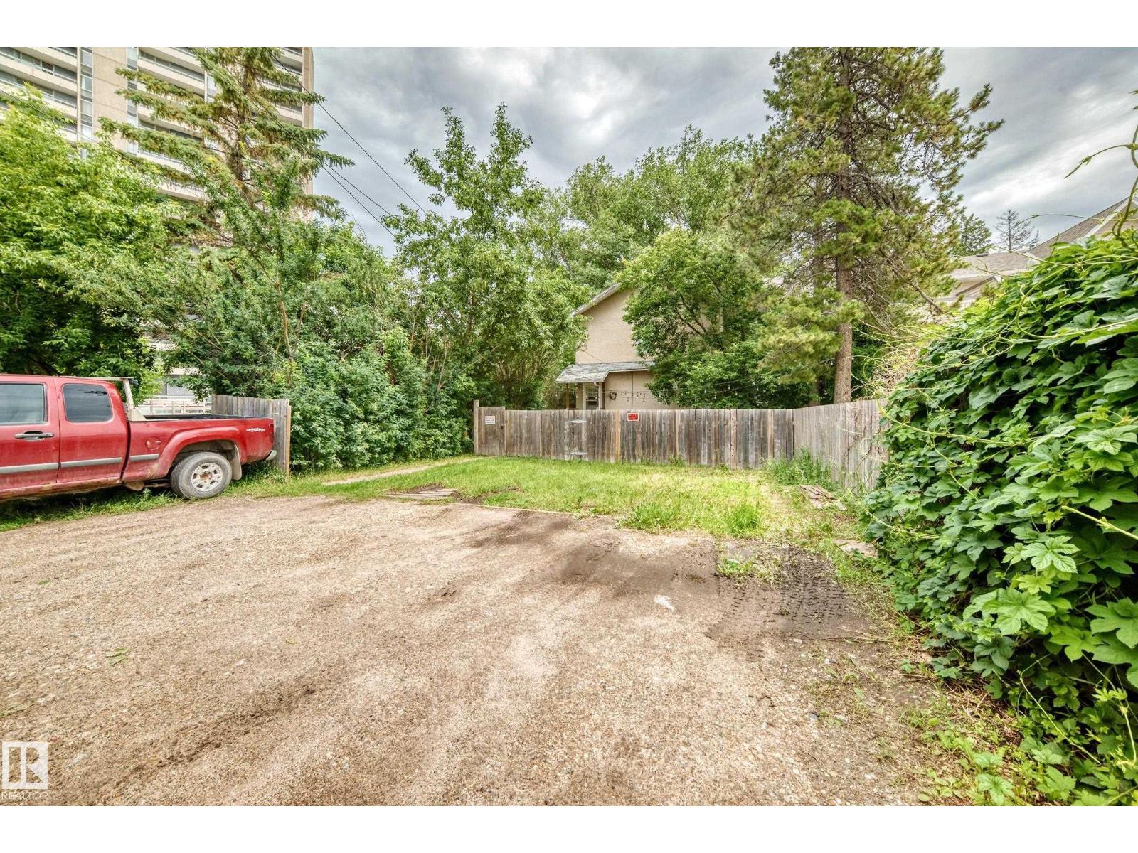 8630 108A ST NW - 47