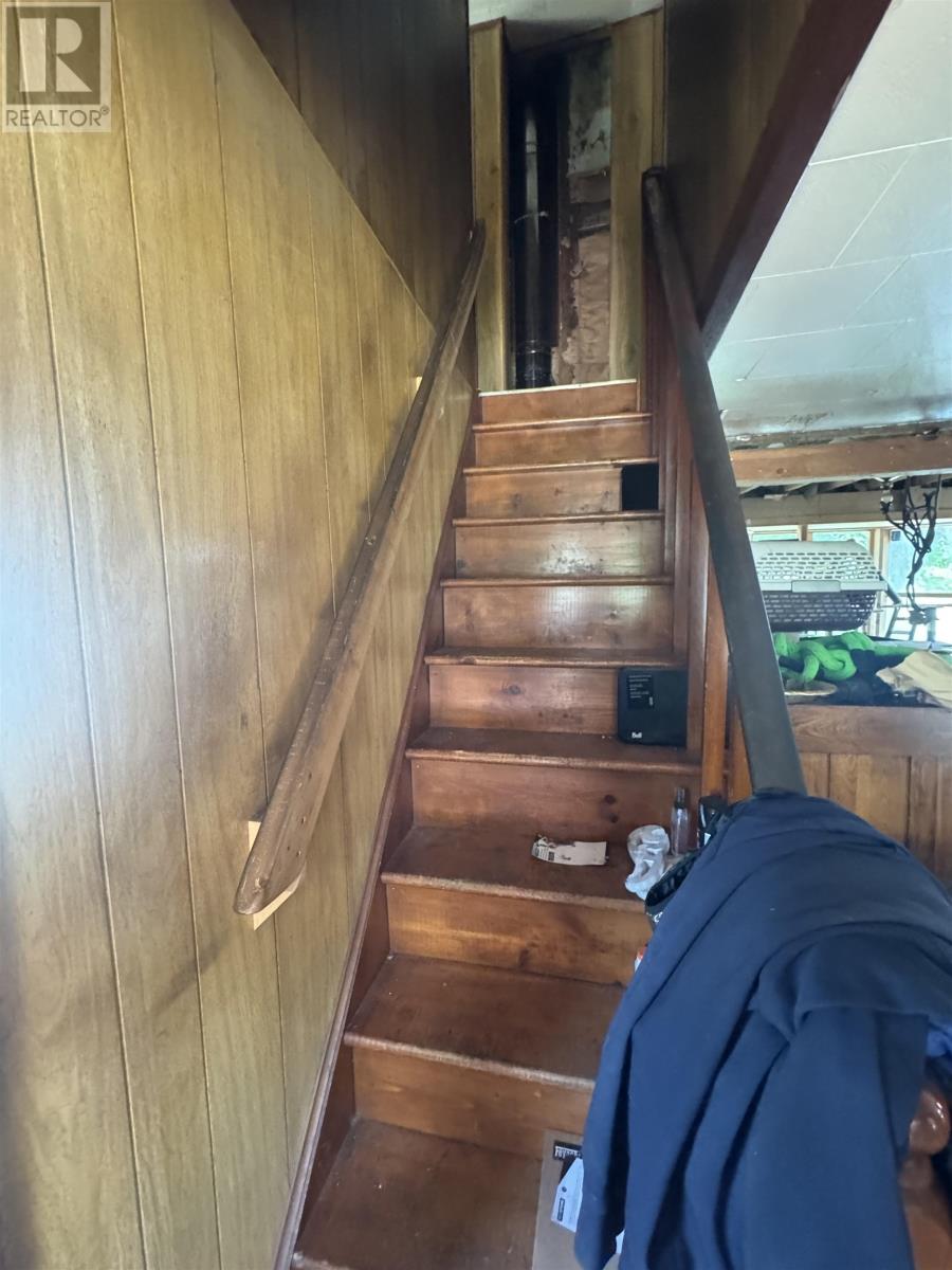 36 Riverside Drive - 14