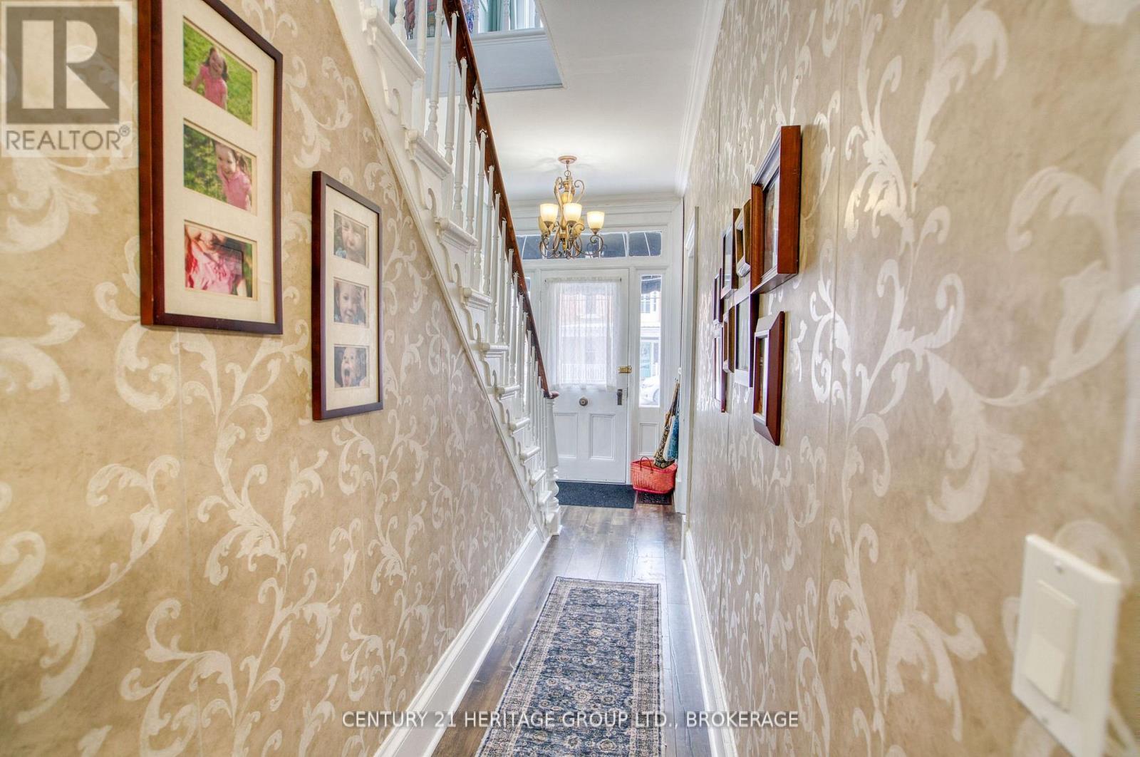 75 ROBERT STREET - 27