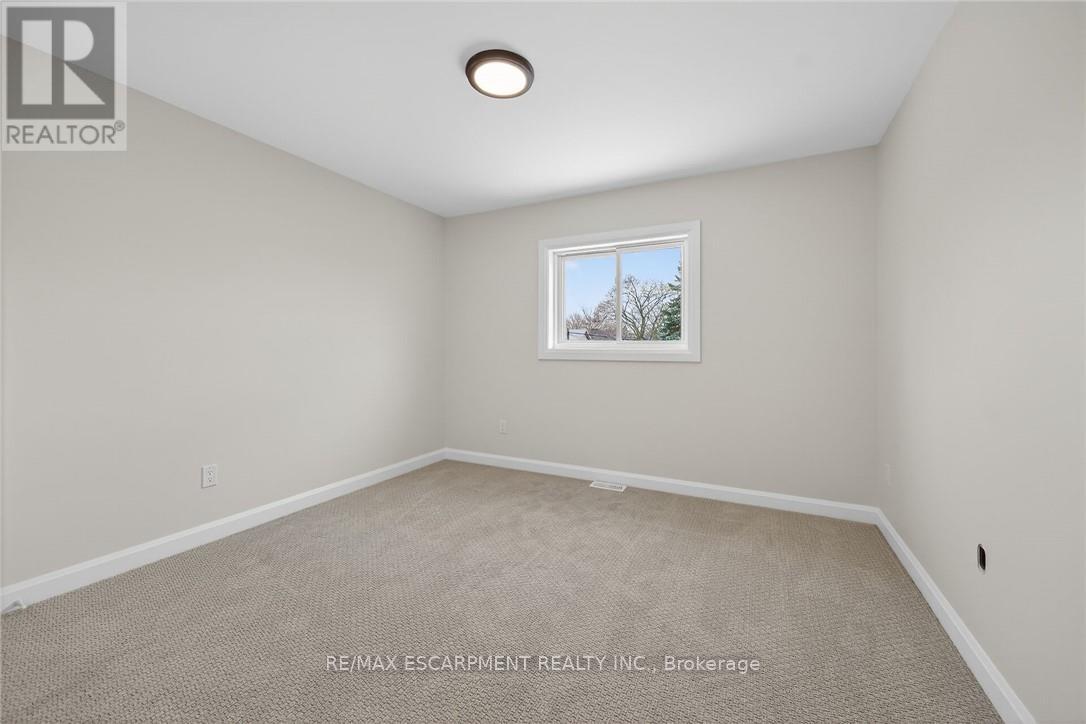 45 B HOWARD STREET - 25