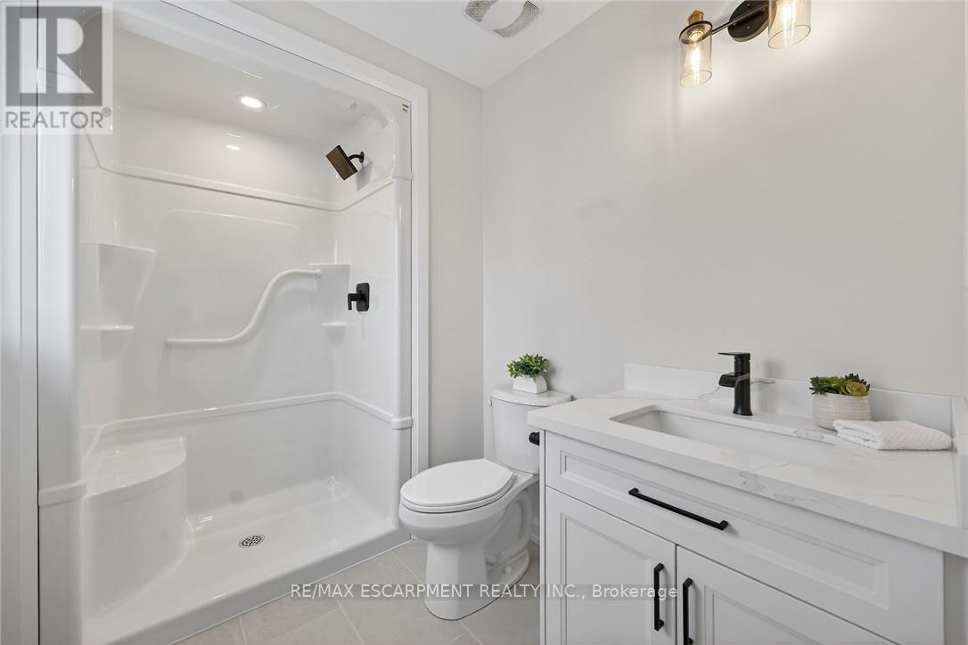 45 B HOWARD STREET - 22