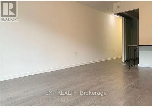 #611E 36 LISGAR STREET - 8