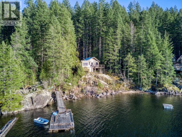 9302 POWELL LAKE - 1