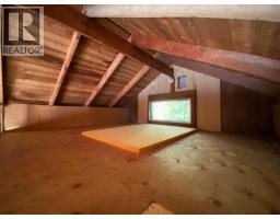 9302 Powell Lake, Powell River, BC  Photo 16