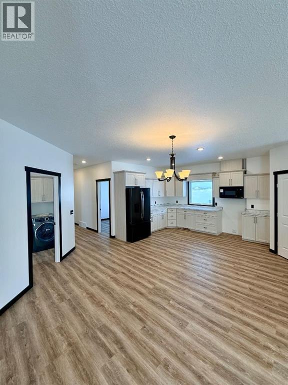 10406 105A Ave - 12