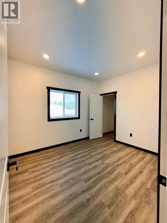 10406 105A Ave - 27