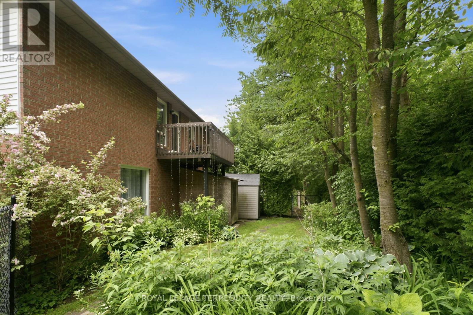 48 BORLAND COURT - 3