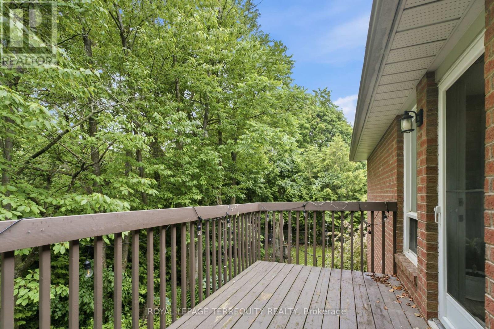 48 BORLAND COURT - 5