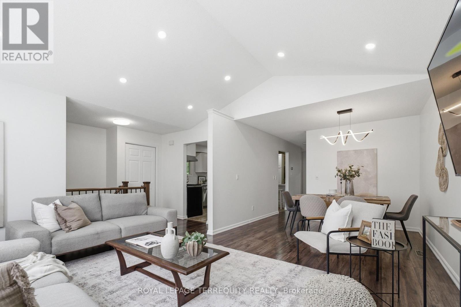 48 BORLAND COURT - 9