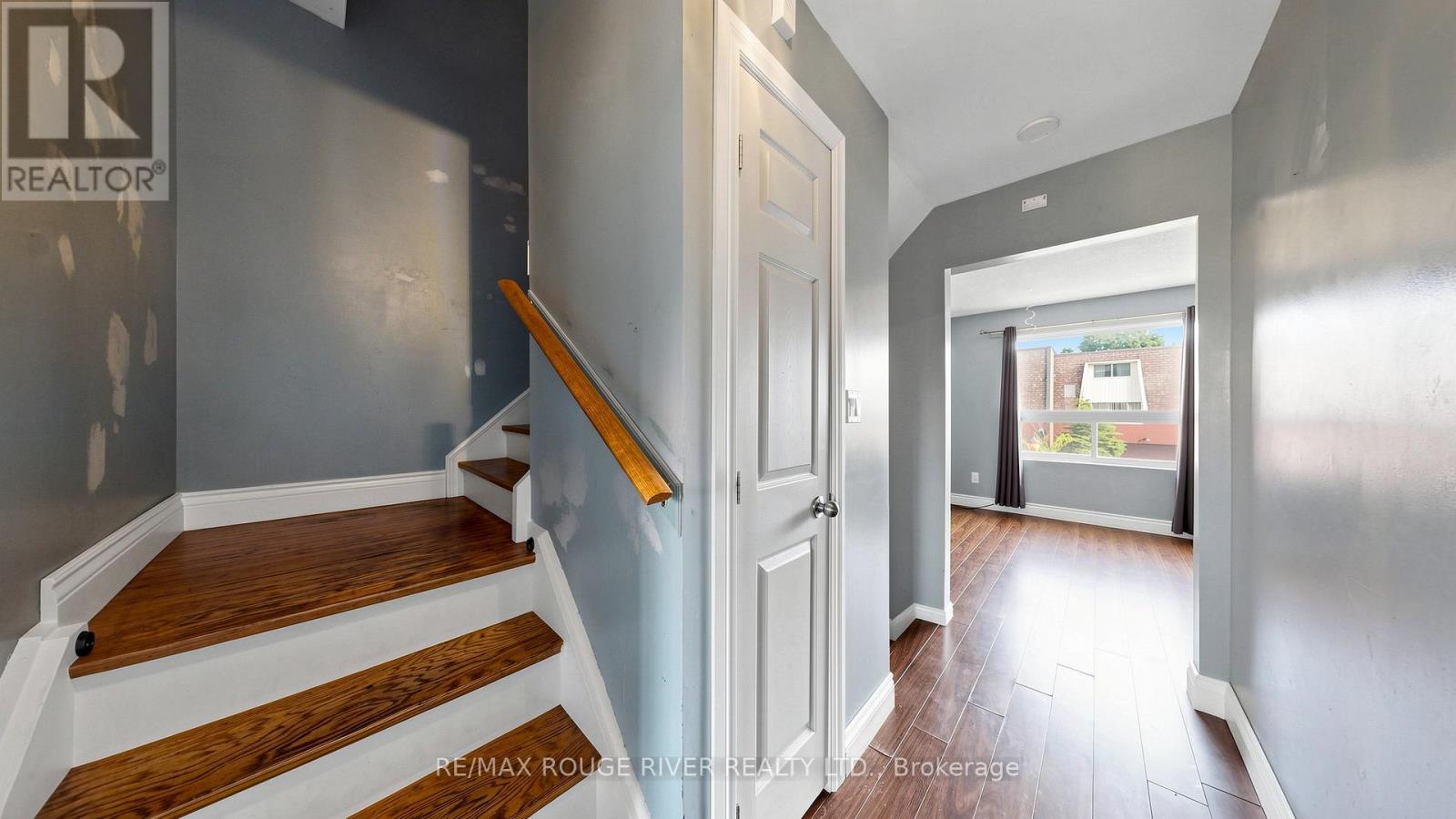 121 DEACON LANE - 16
