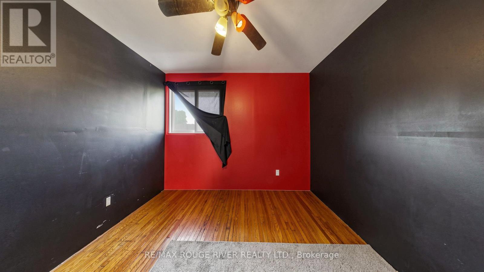 121 DEACON LANE - 26