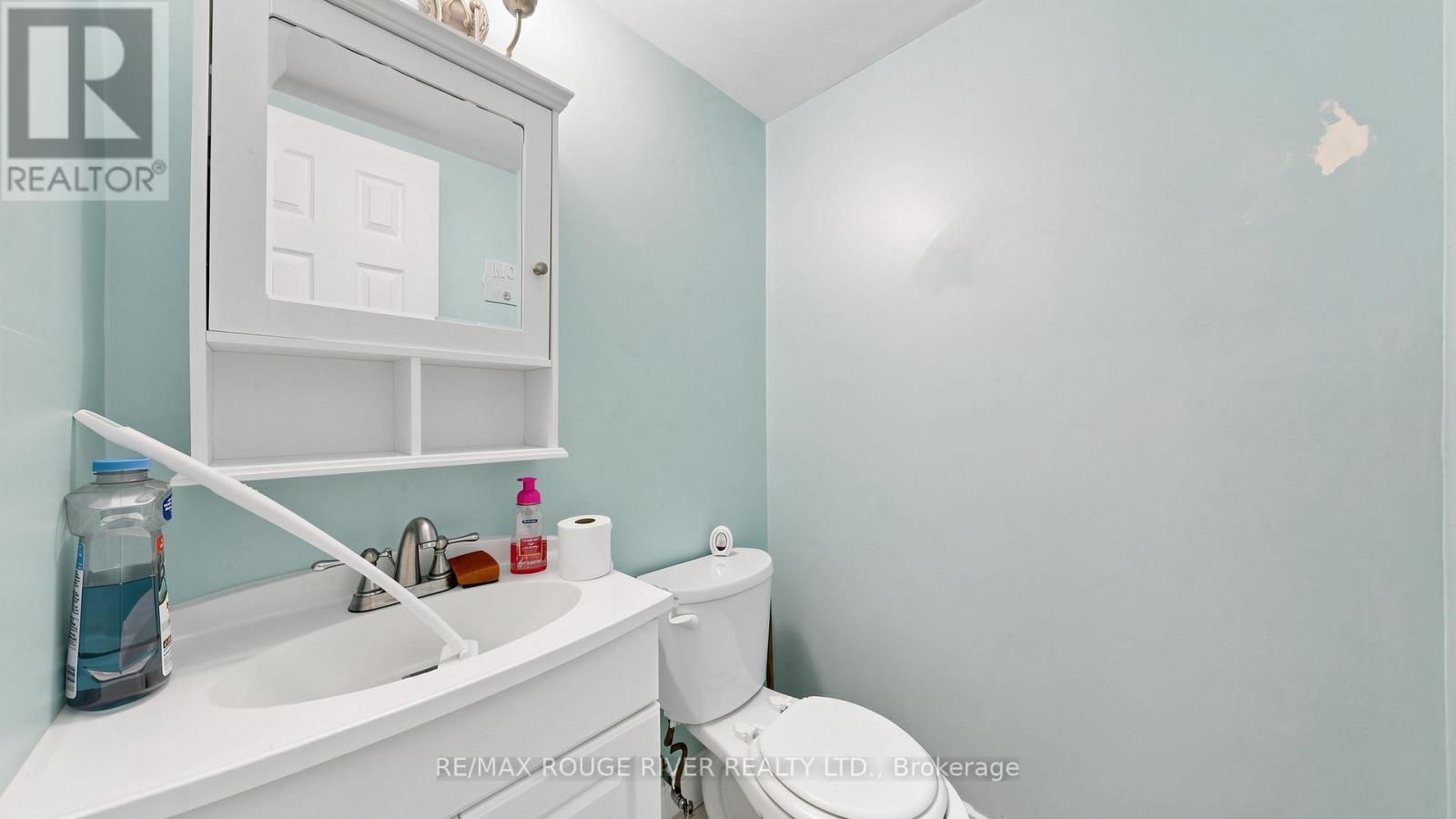121 DEACON LANE - 37