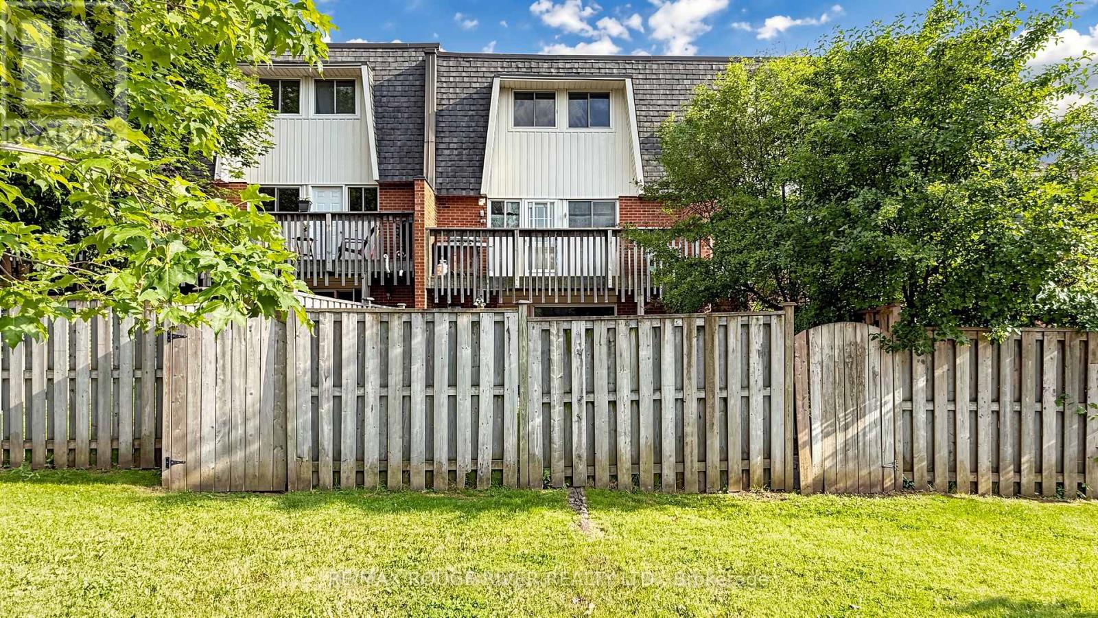 121 DEACON LANE - 45