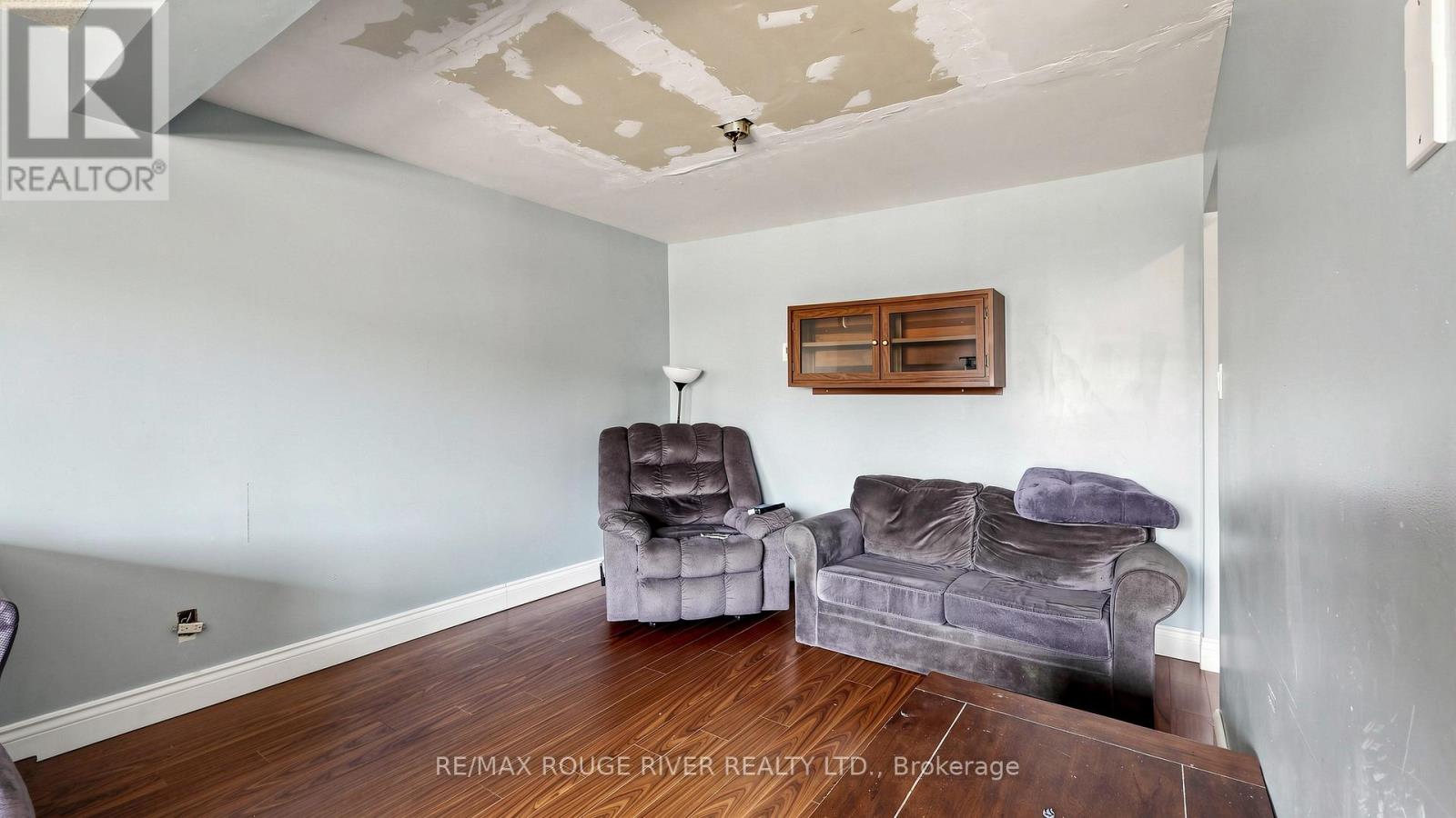121 DEACON LANE - 7