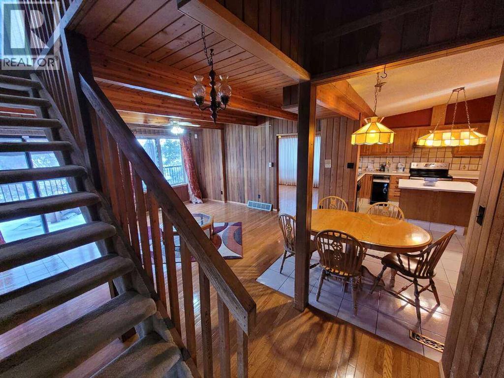 15 Glenview Drive SW - 17
