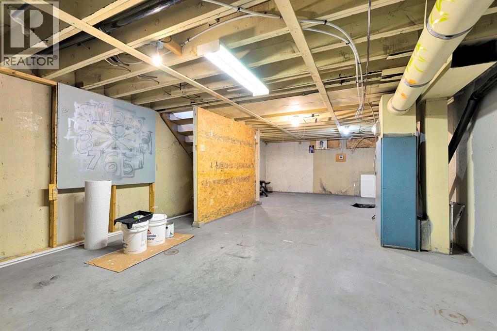#156 2211 19 Street NE - 25