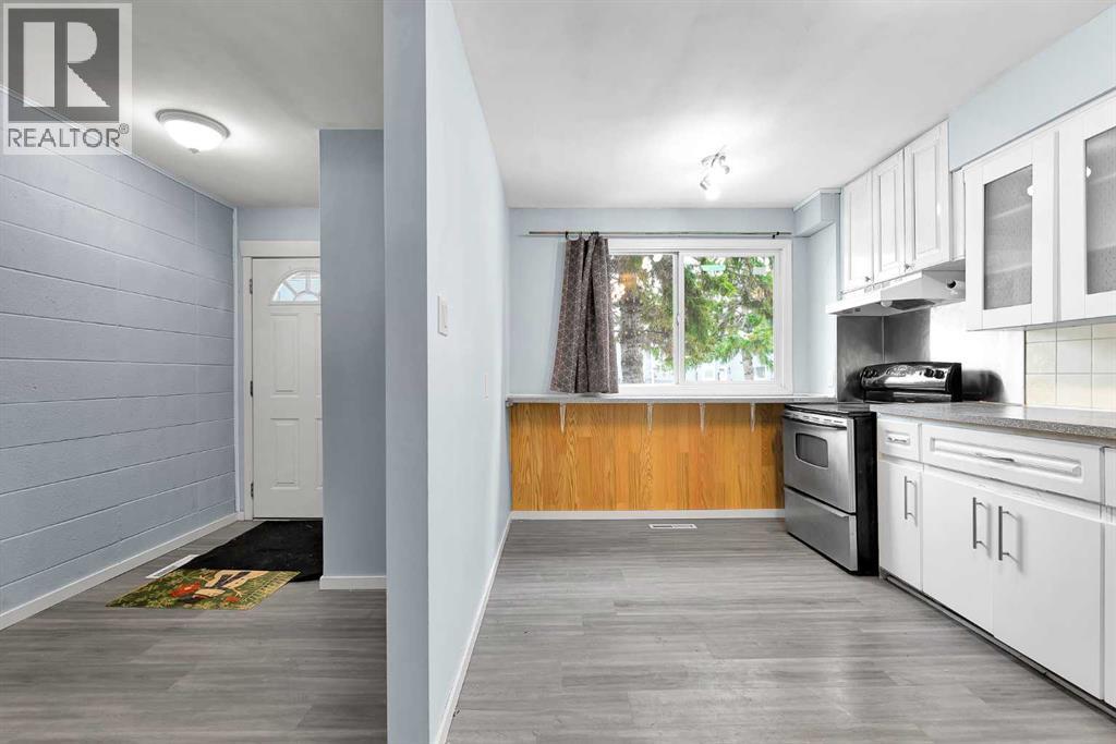 #156 2211 19 Street NE - 9