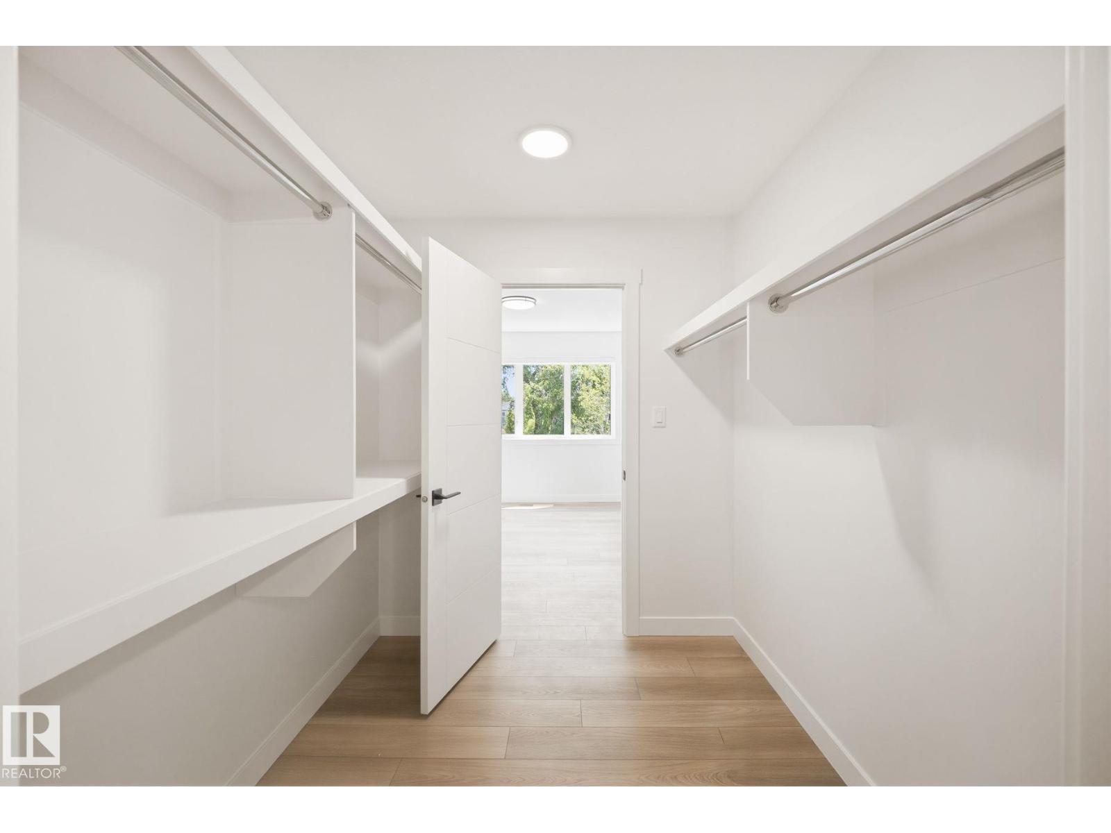 11012 132 ST NW - 7