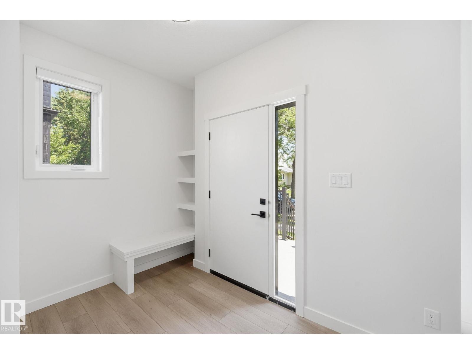 11012 132 ST NW - 3