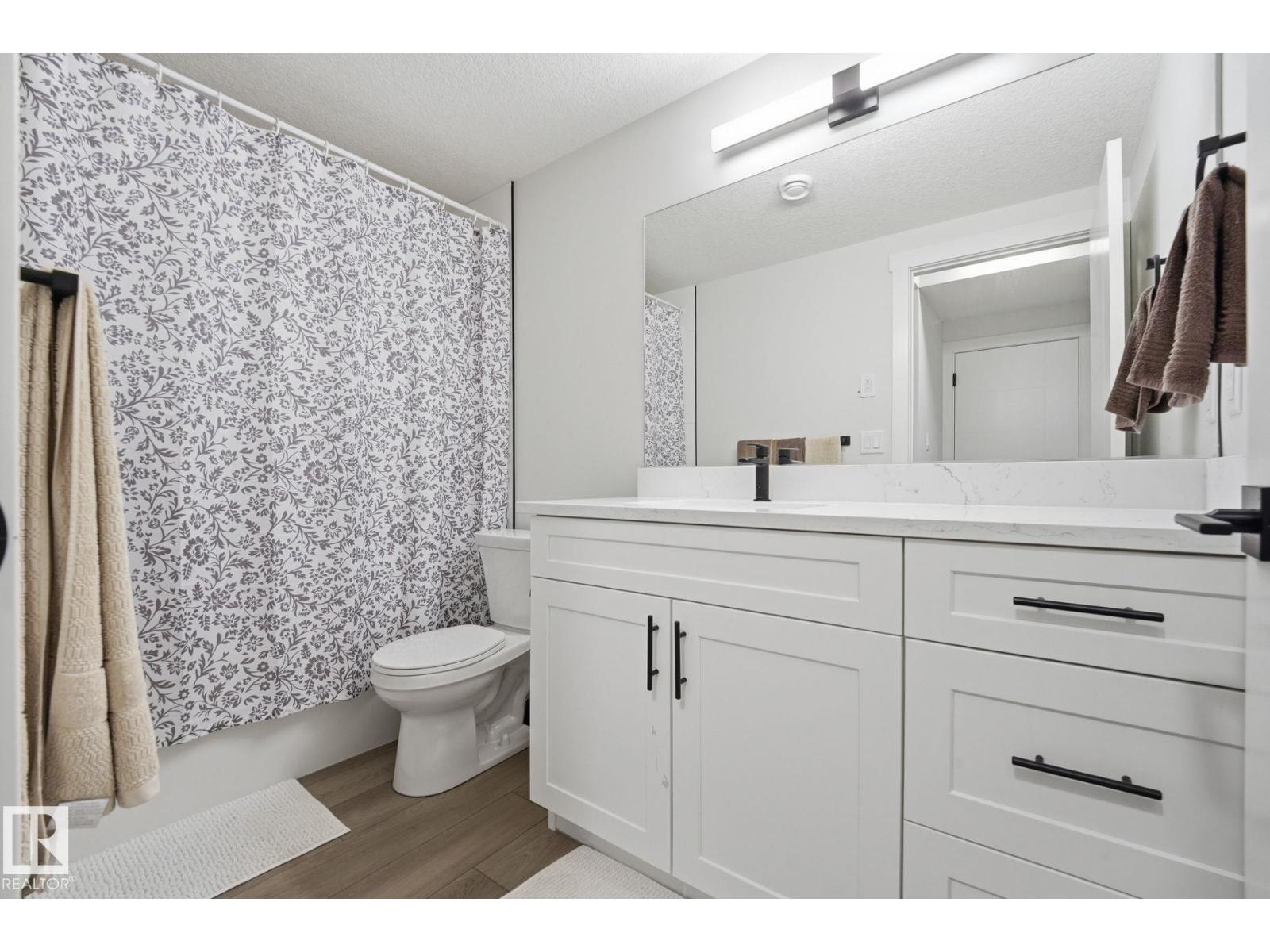 11012 132 ST NW - 22