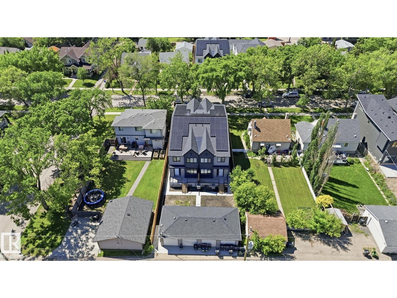 11007 132 ST NW - 31