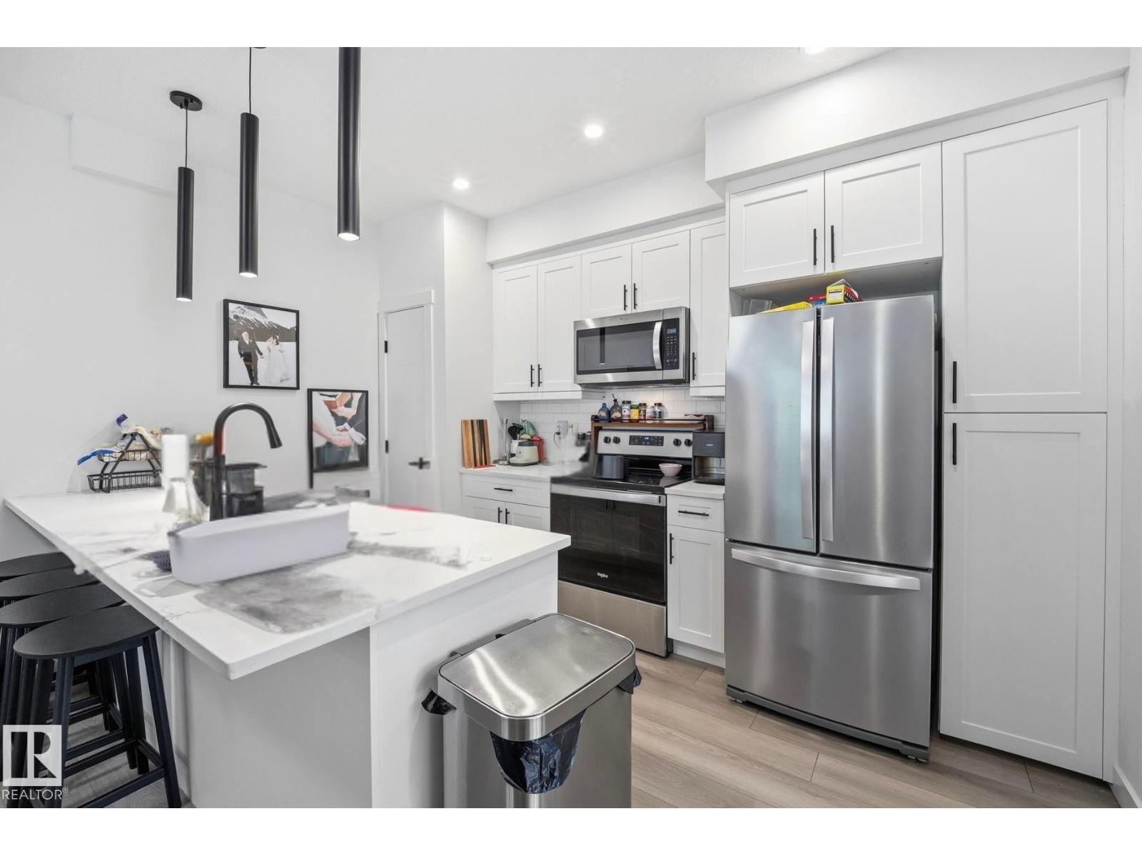 11007 132 ST NW - 6