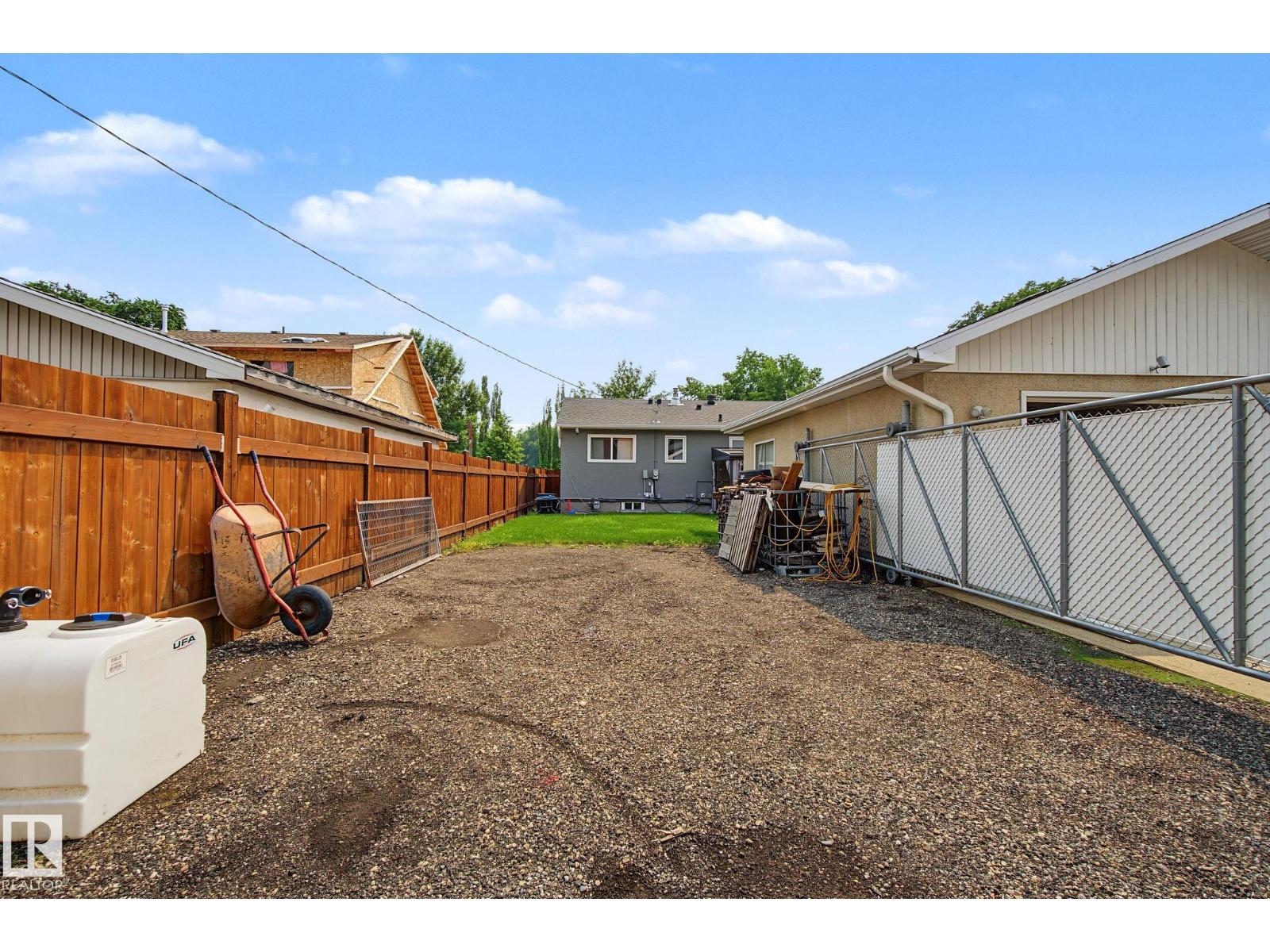 3622 115 AV NW — photo 50