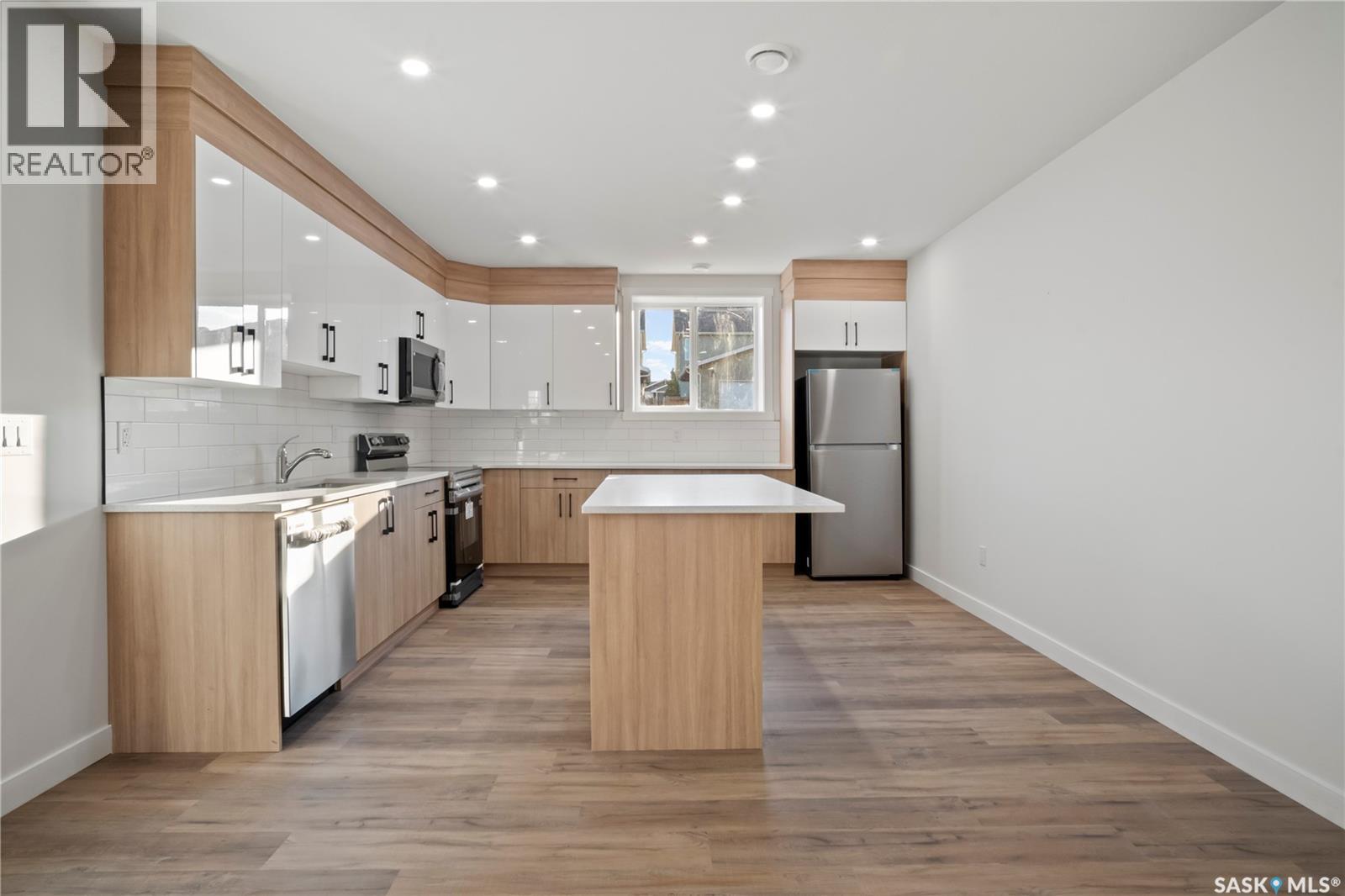 1162 Poley STREET N - 26