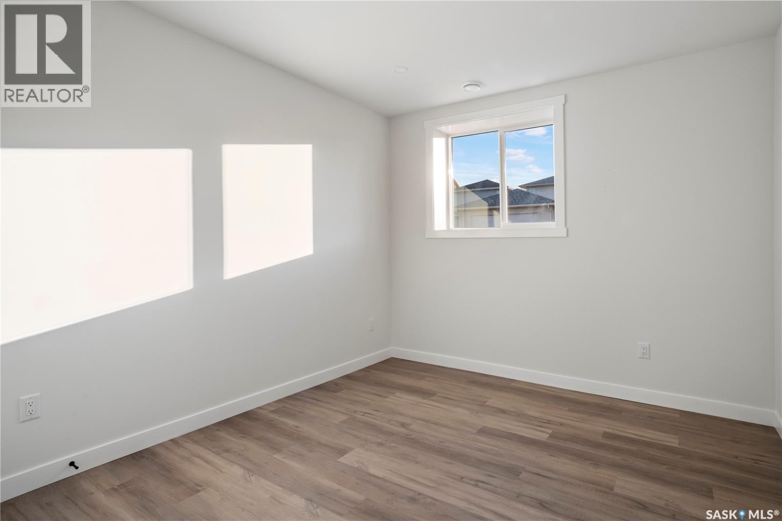 1162 Poley STREET N - 33