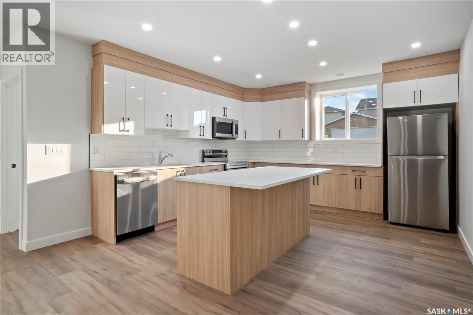 1158 Poley STREET N - 27