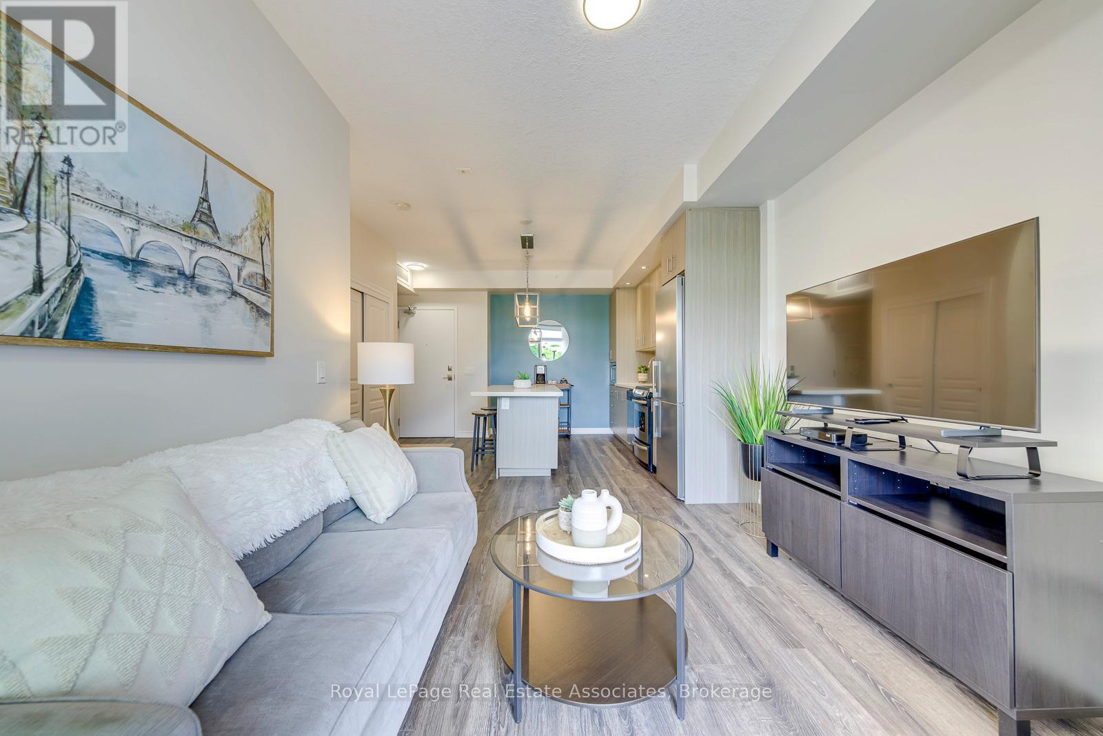 #324 457 PLAINS ROAD E - 10