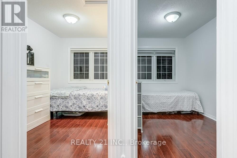 17 ROCK HAVEN LANE - 25