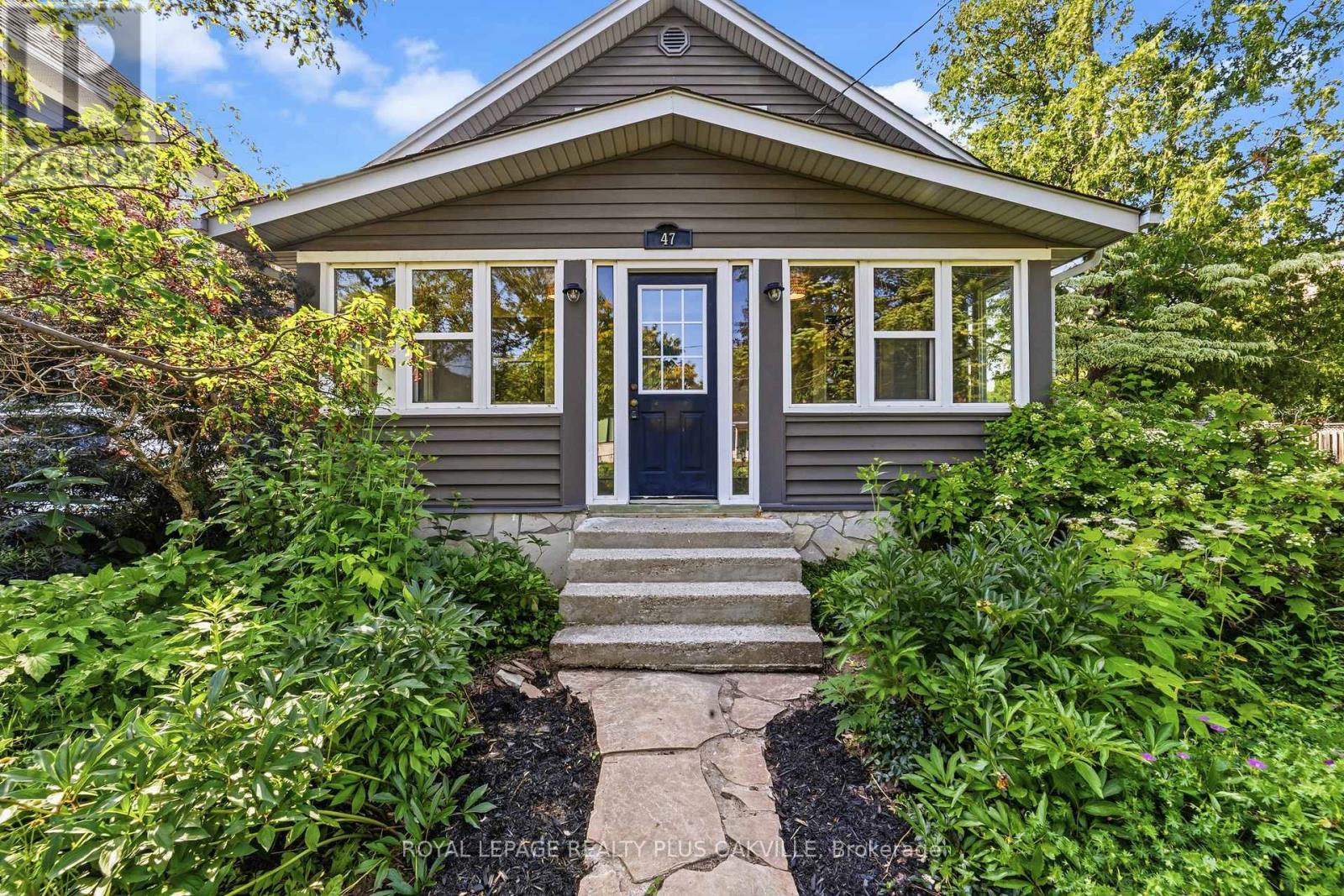 47 STEWART STREET - 1