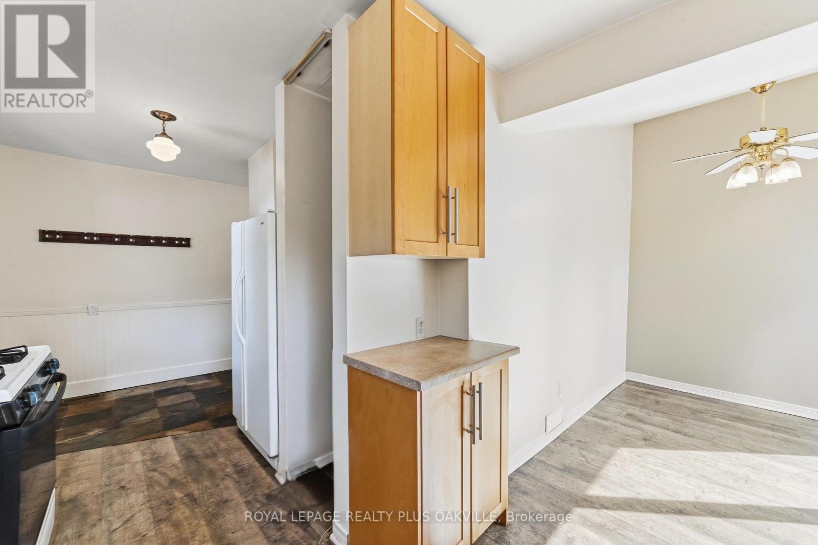 47 STEWART STREET - 12