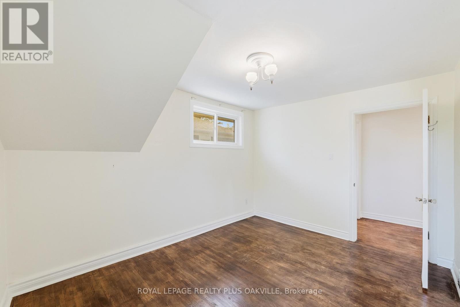 47 STEWART STREET - 19