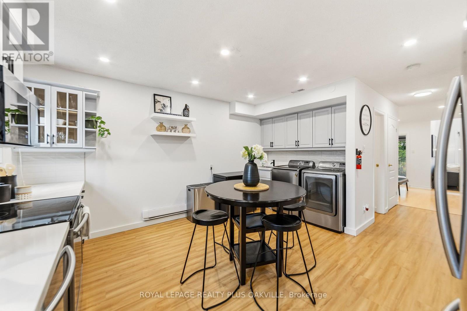 #27 530 FALGARWOOD DRIVE - 7