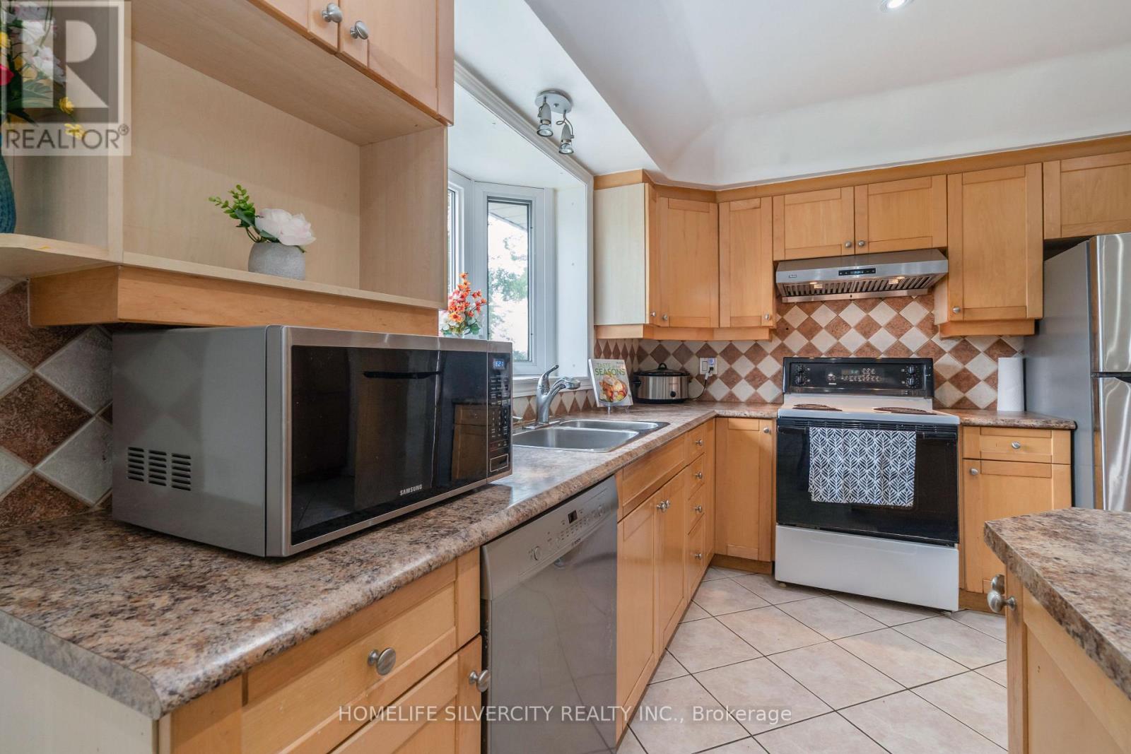 8484 WINSTON CHURCHILL BOULEVARD N - 16