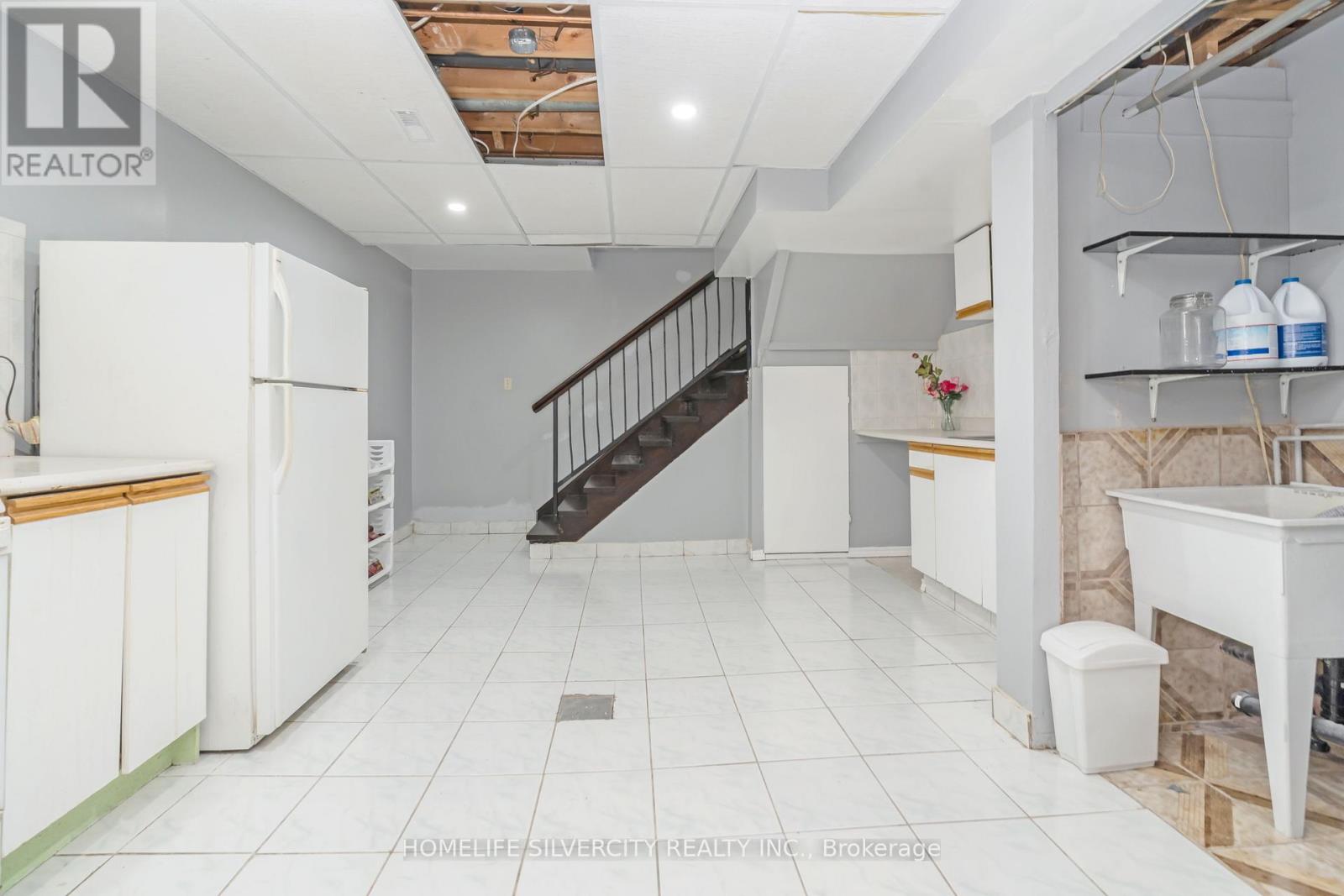 8484 WINSTON CHURCHILL BOULEVARD N - 37