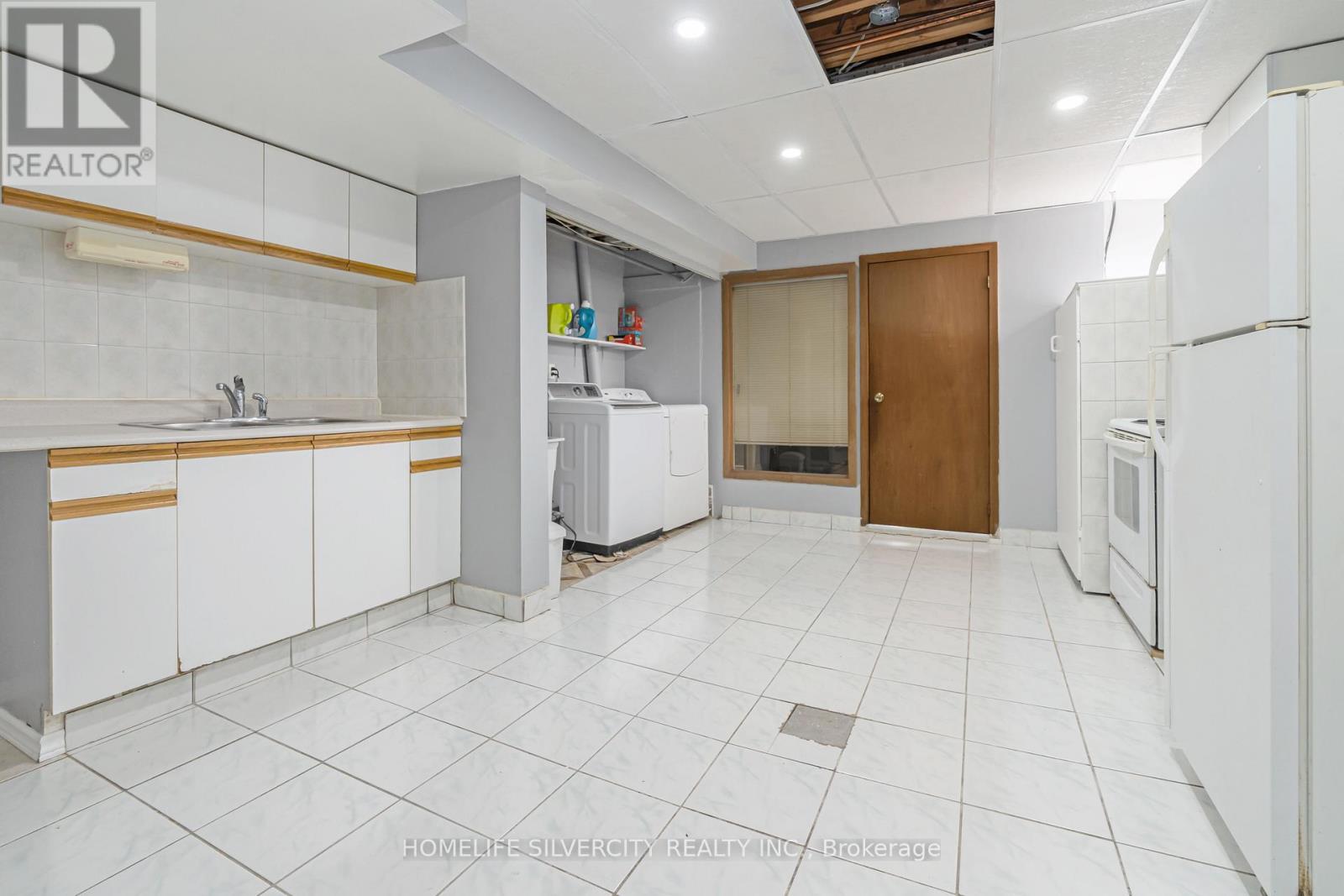 8484 WINSTON CHURCHILL BOULEVARD N - 39
