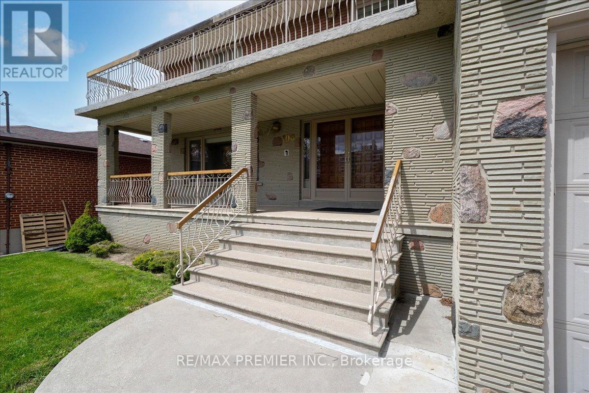 100 HALLSPORT CRESCENT - 3