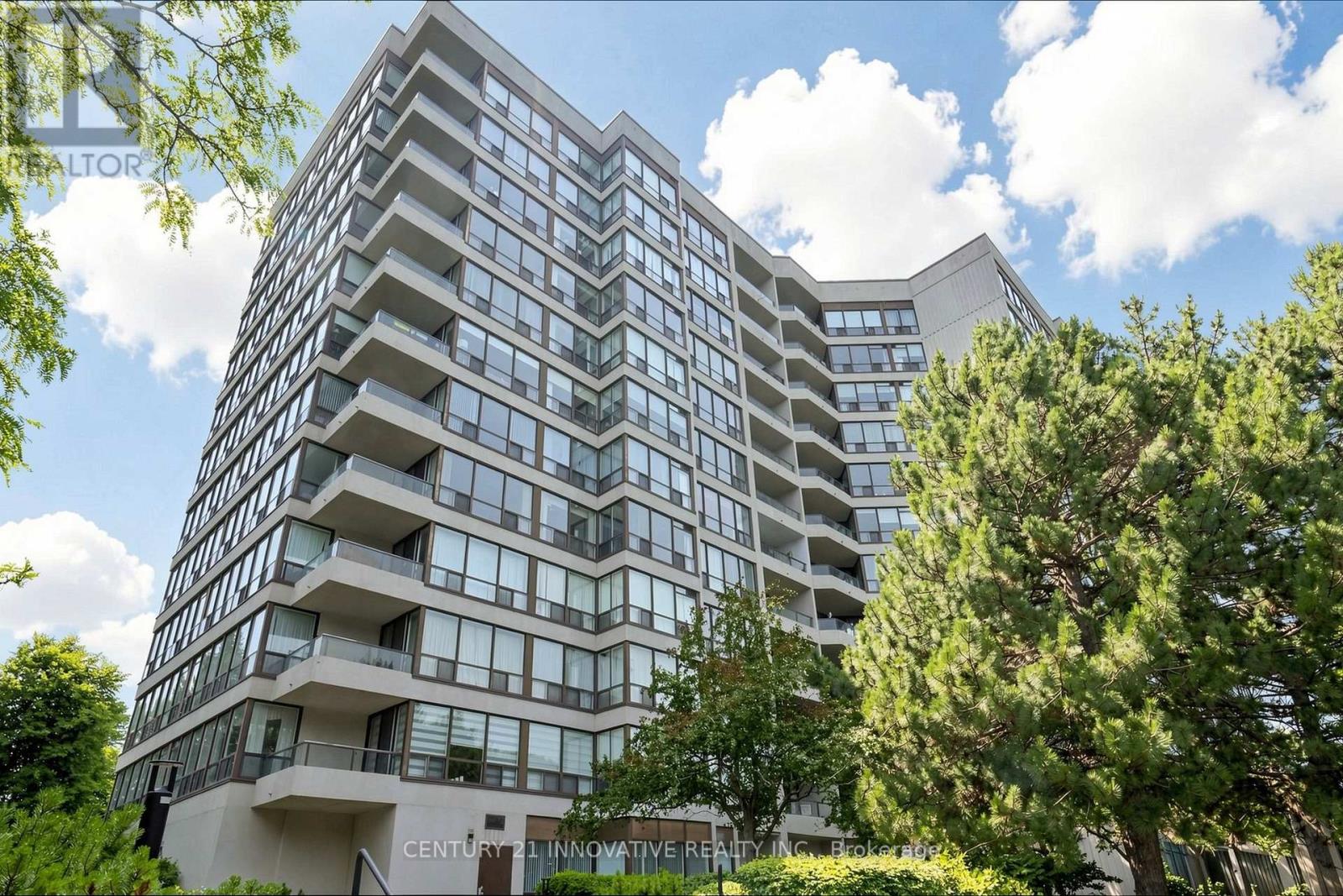 #912 12 LAURELCREST STREET - 3