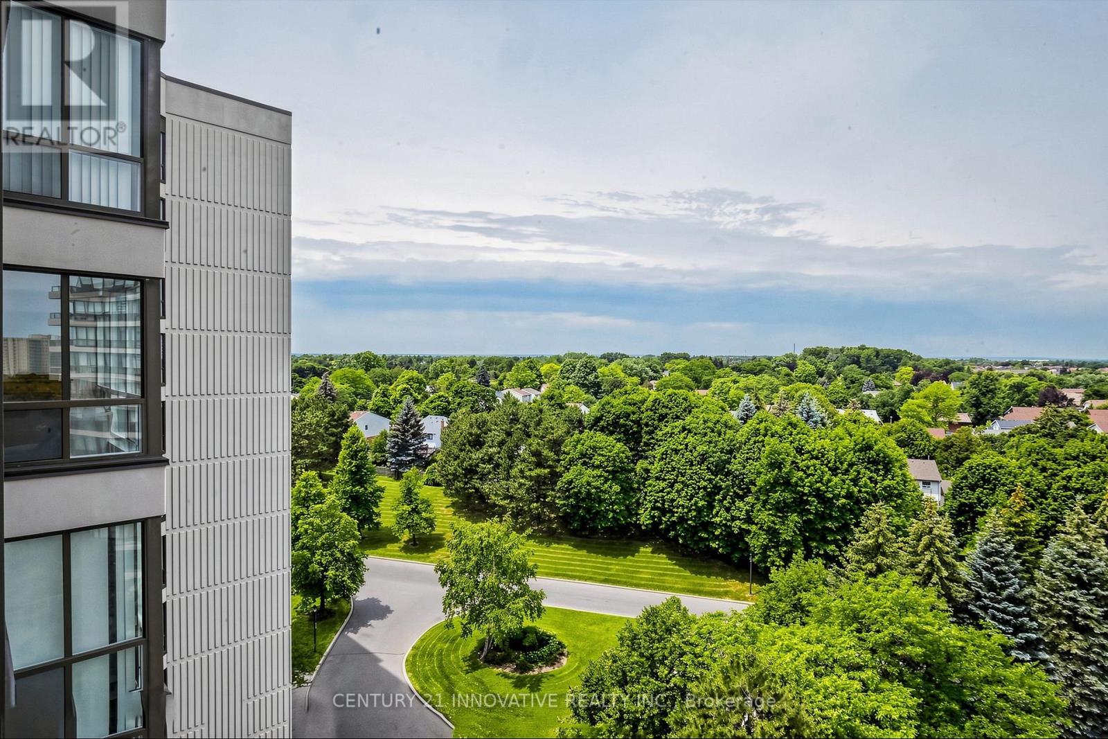 #912 12 LAURELCREST STREET - 49