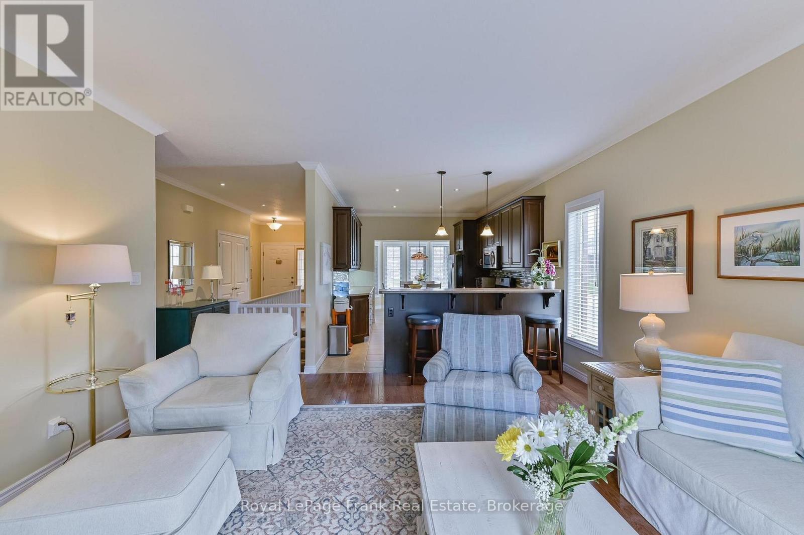 61 REID STREET - 17