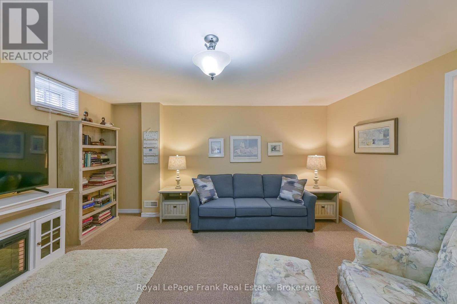 61 REID STREET - 31