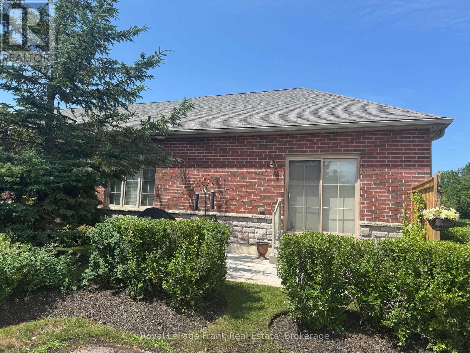61 REID STREET - 41