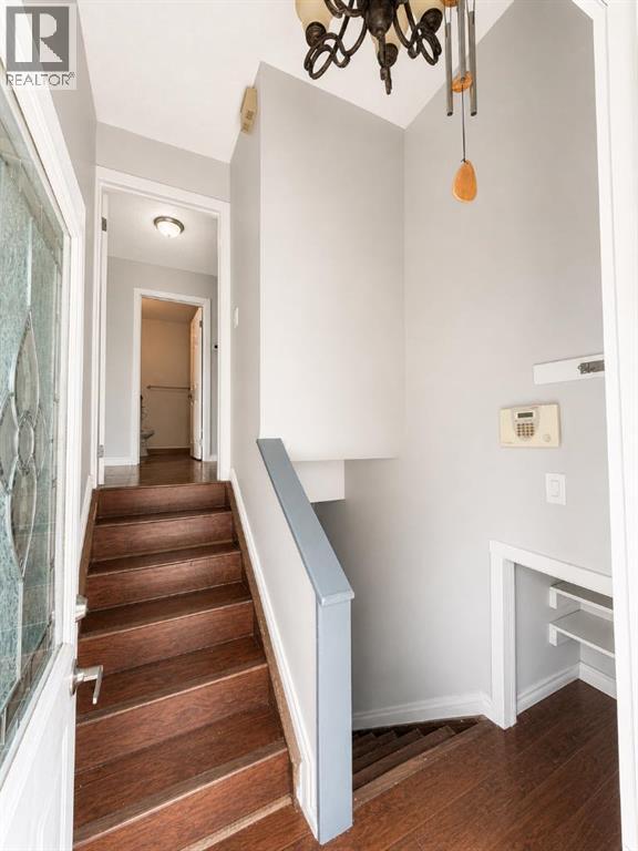 422 40 Street NE - 2